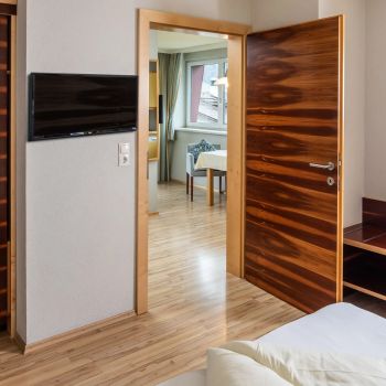 Appartement Metall im Campingdorf Hofer